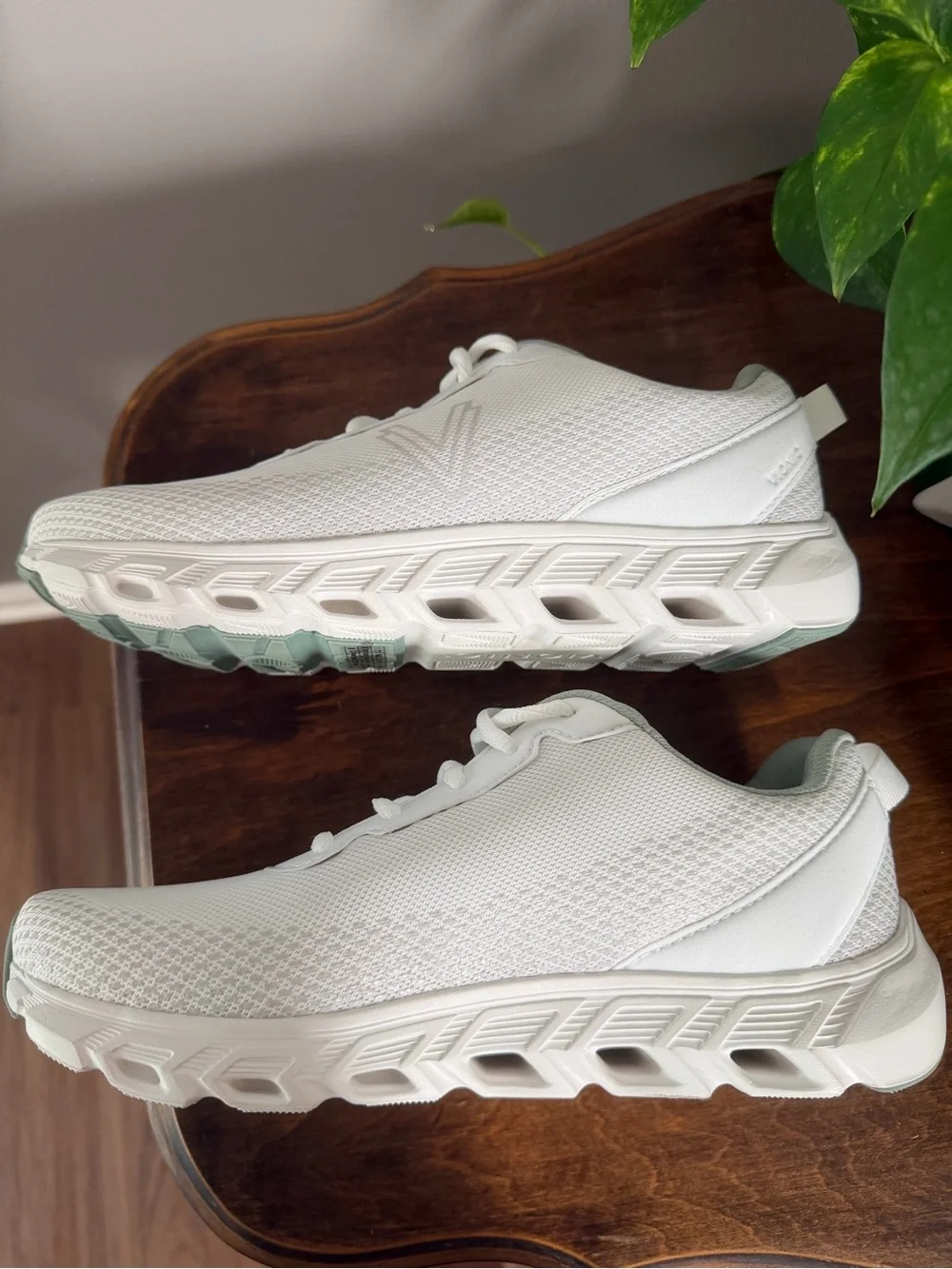 Vionic breathable mesh